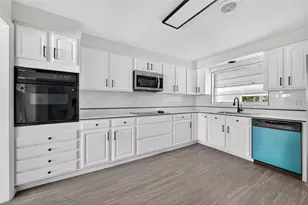 1822 S Palmetto Ave, South Daytona, FL 32119 - Photo 12