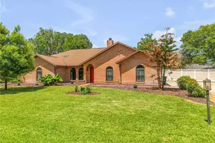 171 Live Oak Ct, New Smyrna Beach, FL 32168 - Photo 2