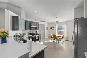 342 Mariners Gate Dr, Edgewater, FL 32141 - Photo 8