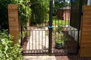 317 N Orange St, New Smyrna Beach, FL 32168 - Photo 18