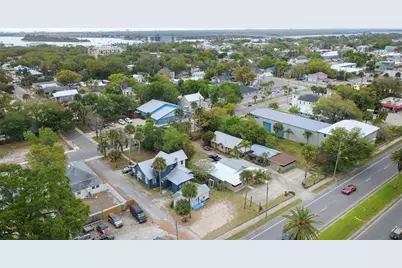 324 N Orange Street, New Smyrna Beach, FL 32168 - Photo 16