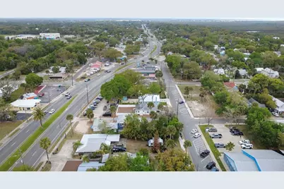324 N Orange Street, New Smyrna Beach, FL 32168 - Photo 8