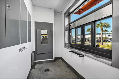 2900 S Ridgewood Avenue, Edgewater, FL 32141 - Photo 24