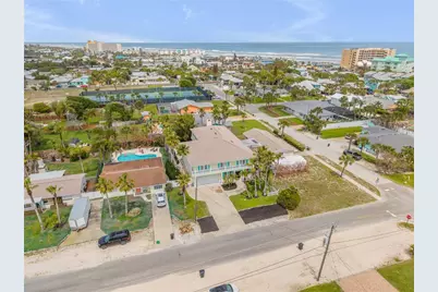 708 Ocean Avenue, New Smyrna Beach, FL 32169 - Photo 2