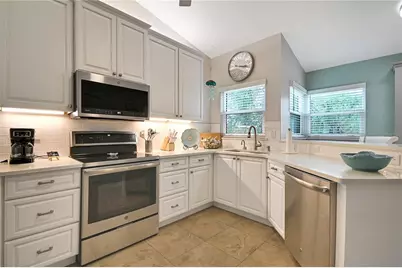 441 Bouchelle Drive #202, New Smyrna Beach, FL 32169 - Photo 18