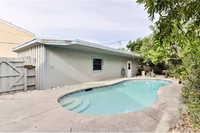 314 Due East Street, New Smyrna Beach, FL 32169 - Photo 32