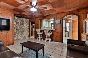 314 Due East St, New Smyrna Beach, FL 32169 - Photo 12