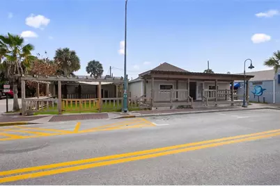 411 Flagler Avenue #A, New Smyrna Beach, FL 32169 - Photo 2
