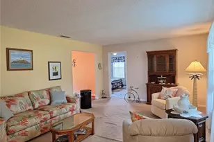 2707 Pine Tree Dr, Edgewater, FL 32141 - Photo 4