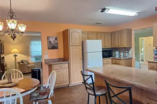 2707 Pine Tree Dr, Edgewater, FL 32141 - Photo 10