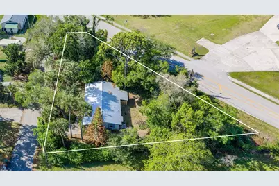 240 Newcomb Street, New Smyrna Beach, FL 32168 - Photo 32