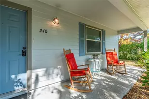 240 Newcomb St, New Smyrna Beach, FL 32168 - Photo 4