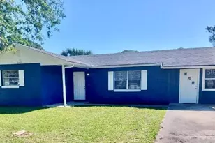 2315 Queen Palm Dr, Edgewater, FL 32141 - Photo 2