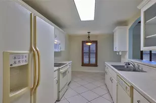 2271 Candlewood Ln, New Smyrna Beach, FL 32168 - Photo 20