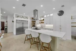 3211 Saxon Dr, New Smyrna Beach, FL 32169 - Photo 10