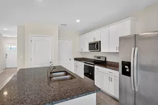 28 BELLA LAGO Cir, Port Orange, FL 32129 - Photo 18