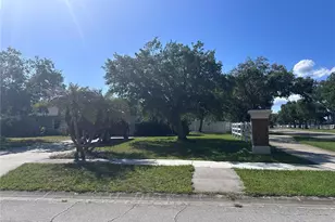 1740 Spottswoode Ct, Port Orange, FL 32128 - Photo 2