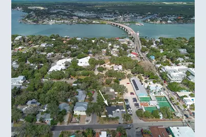 200 S Pine Street, New Smyrna Beach, FL 32169 - Photo 2