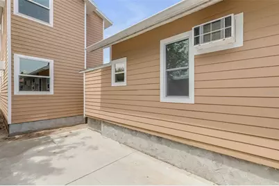 205 N Wild Olive Avenue, Daytona Beach, FL 32118 - Photo 32