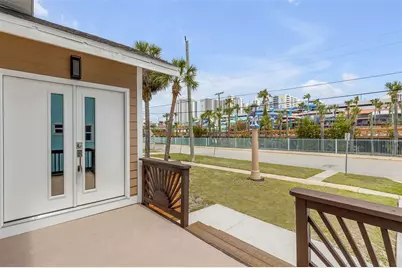 205 N Wild Olive Avenue, Daytona Beach, FL 32118 - Photo 4