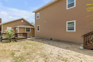 205 N Wild Olive Ave, Daytona Beach, FL 32118 - Photo 34