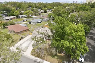 2861 W Oak Lea Dr, South Daytona, FL 32119 - Photo 4