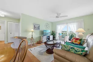 325 N Causeway, New Smyrna Beach, FL 32169 - Photo 12