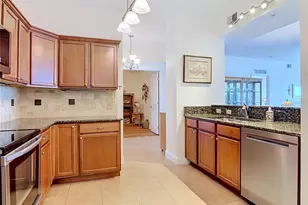 2801 S Ridgewood Ave, South Daytona, FL 32119 - Photo 10