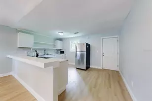 1103 Washington St, New Smyrna Beach, FL 32168 - Photo 10