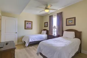 13427 Blue Heron Beach Dr, Orlando, FL 32821 - Photo 12