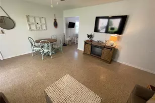 573 N Atlantic Ave, New Smyrna Beach, FL 32169 - Photo 6