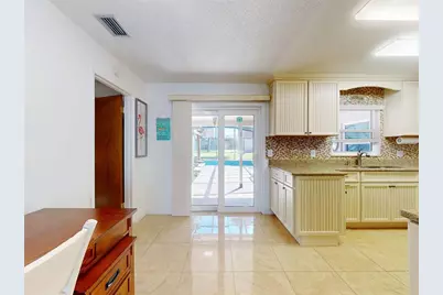 4605 Saxon Drive, New Smyrna Beach, FL 32169 - Photo 6