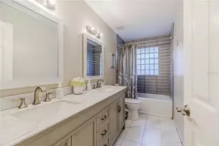 821 Highpoint Dr, Port Orange, FL 32127 - Photo 14