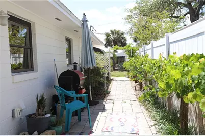 825 E 23rd Avenue, New Smyrna Beach, FL 32169 - Photo 16