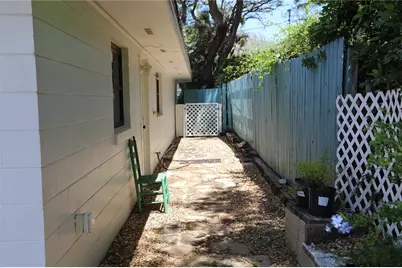 825 E 23rd Avenue, New Smyrna Beach, FL 32169 - Photo 12