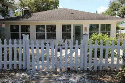 825 E 23rd Avenue, New Smyrna Beach, FL 32169 - Photo 2
