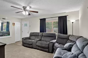 3222 Roland Dr, Deltona, FL 32738 - Photo 30