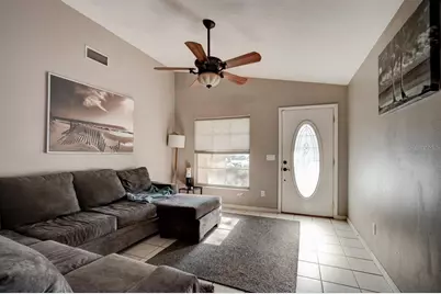 252 E Lancaster Avenue, Orange City, FL 32763 - Photo 10