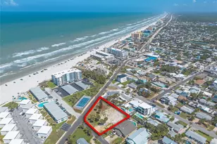 327 Due East St, New Smyrna Beach, FL 32169 - Photo 1