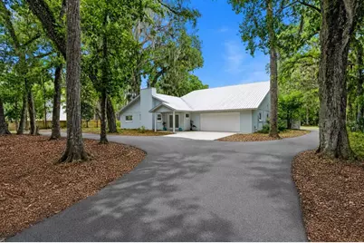 555 Wildwood Drive, New Smyrna Beach, FL 32168 - Photo 1