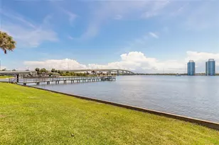 625 N Halifax Ave, Daytona Beach, FL 32118 - Photo 16