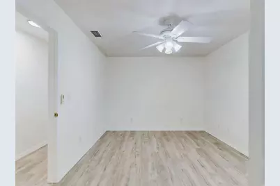 111 Valencia Drive, Edgewater, FL 32132 - Photo 30