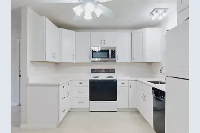 111 Valencia Drive, Edgewater, FL 32132 - Photo 10
