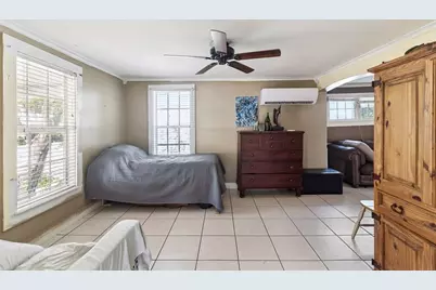 207 Mary Avenue, New Smyrna Beach, FL 32168 - Photo 8