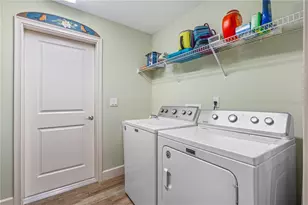 2513 Queen Palm Dr, Edgewater, FL 32141 - Photo 24
