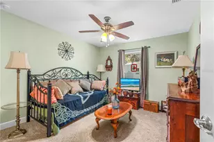 2513 Queen Palm Dr, Edgewater, FL 32141 - Photo 20