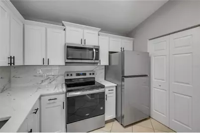 940 Village Trail #4-306, Port Orange, FL 32127 - Photo 16