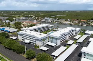 325 N Causeway, New Smyrna Beach, FL 32169 - Photo 4