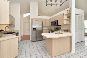 2213 Pine Tree Dr, Edgewater, FL 32141 - Photo 14