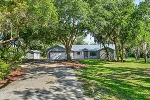 171 William St, Edgewater, FL 32141 - Photo 2